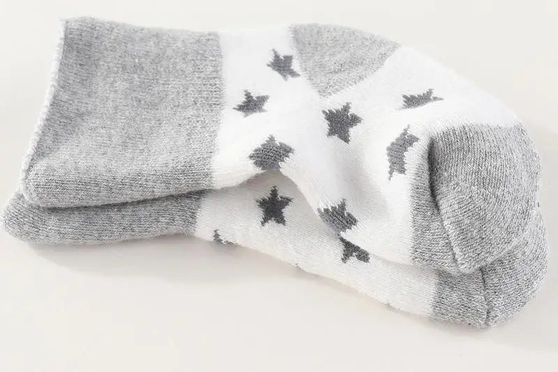 15Pieces New Born Gloves+Hats+Socks Sets Cartoon 100%Cotton Baby Boy Girl Headwear 0-12M Solid Color Infant Supplies Accessories