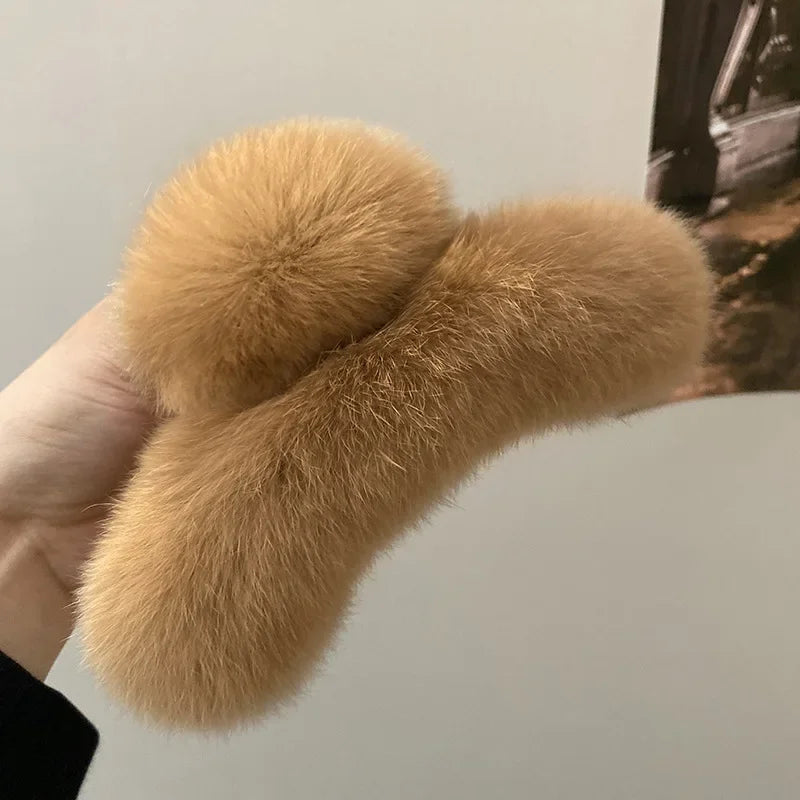 Muweordy New Oversized Faux Fur Big Crab Hair Clip for Girls Rabbit Hair Claw Clips Cute Plush Ponytail Women's Hair Barrettes