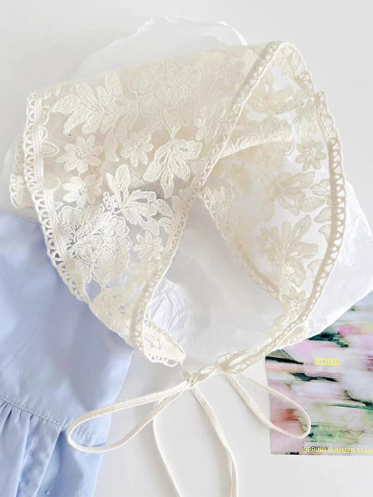 1 Pcs 1950s Retro Lace Scarf Triangle Neck Scarf Embroidered Lace Wrap Hair Wrap,Floral Crochet Hair Bandanas for Women Girls