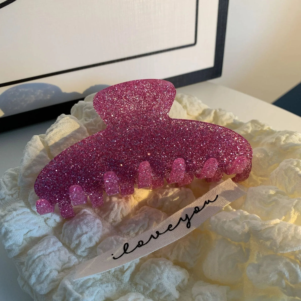 YHJ Vintage Glitter Hair Clip Acetate Claw Clip Bath Barrette Summer Crab Hair Clip Trendy Hair Clips  Hair Accessories for Wome