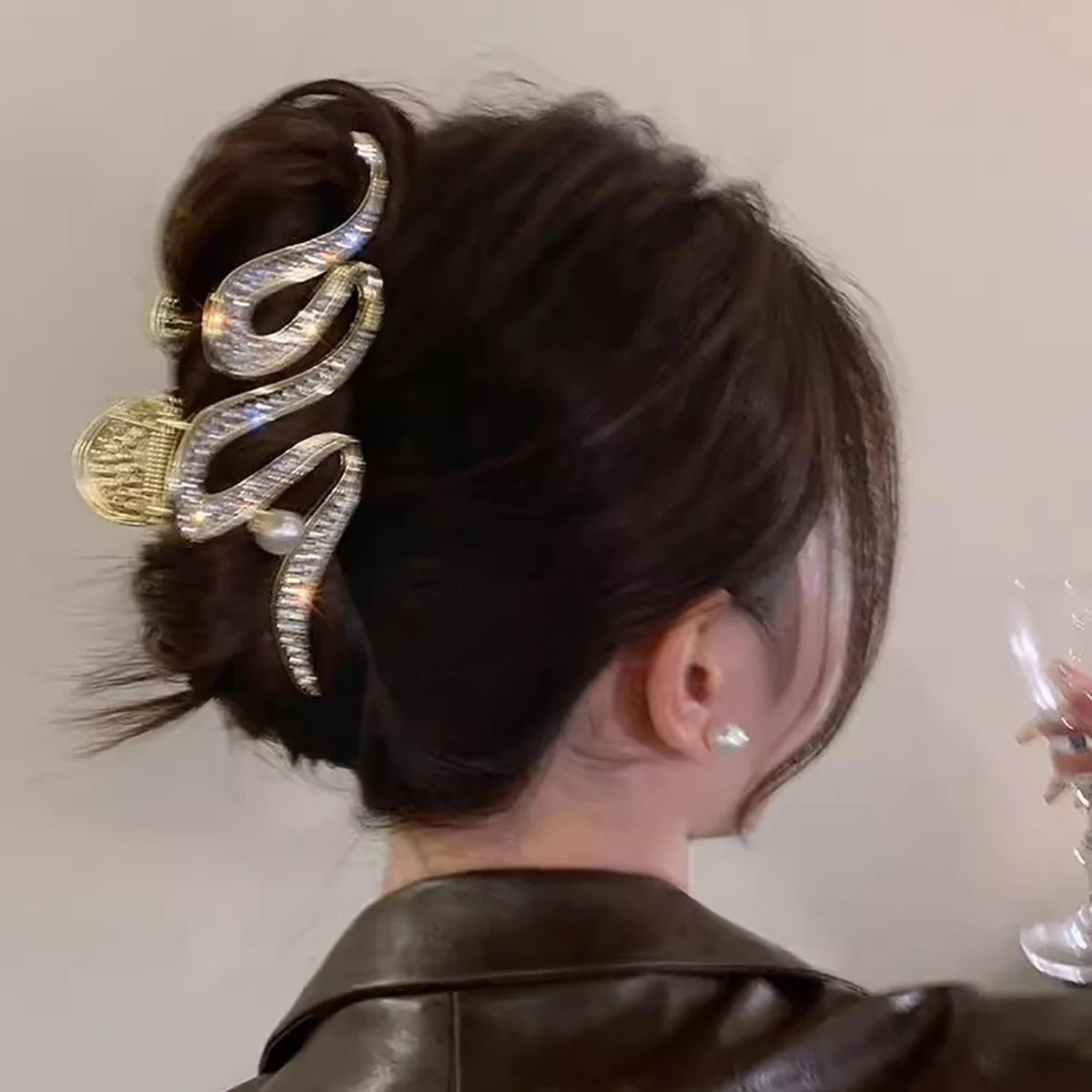 Luxury Large Metal Hair Claw Clip Irregular Hairpins Punk Crystal Hair Crabs Barrettes Vintage Jaw Clips Women Hair Accessories