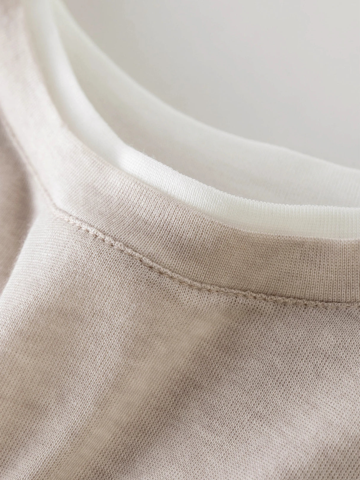 FSLE 19.1% Wool Women Long Sleeve Top Soft Thin Sweater For Women Slim Autumn Office Lady Pullover Wool Tops 24FS13096