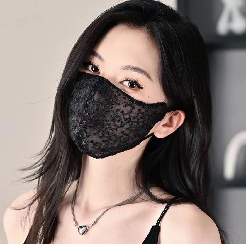 1/2pc Black White Lace Face Mask Reusable Breathable Cosplay Mask for Makeup Dance Parties Sunscreen Mask for Outdoor Activities