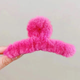 Winter Faux Fur Hair Claw for Women Elegant Acrylic Crab Barrette Hairpin Girl-Hair Accessories Furry Headwear Hair Claw Clip