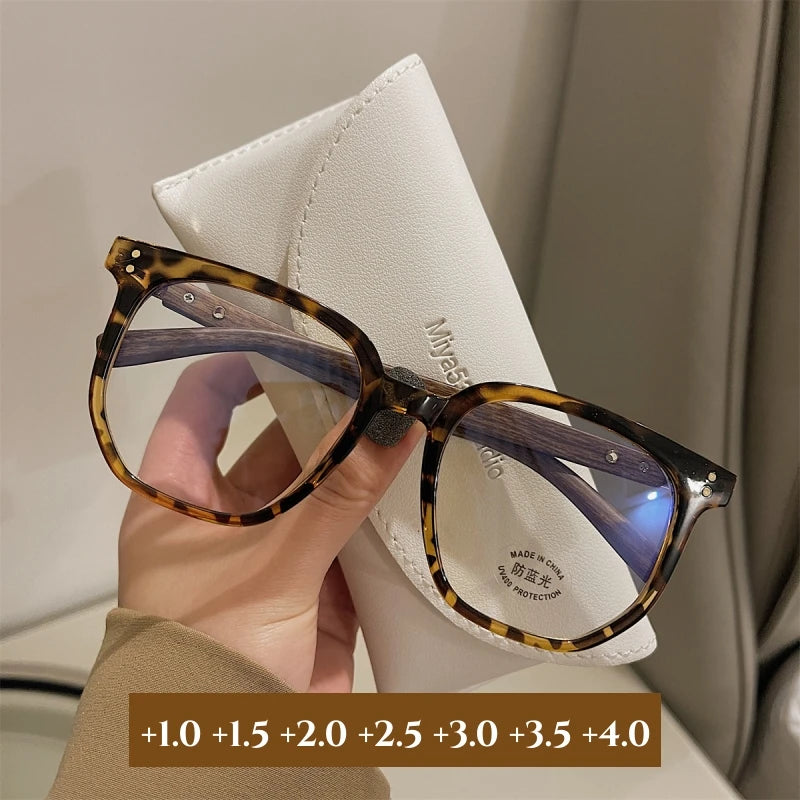 Luxury Blue Light Blocking Reading Glasses Women Men Wooden Legs Presbyopia Eyeglasses HD Lens Farsighted Eyewear with Diopter