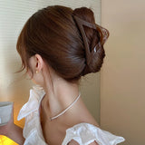 2023 New Fashion Metal Geometric Hair Claw Clip Trendy Hair Clips Hair Clamps Hairpins Party Hair Accessories For Women Headwear