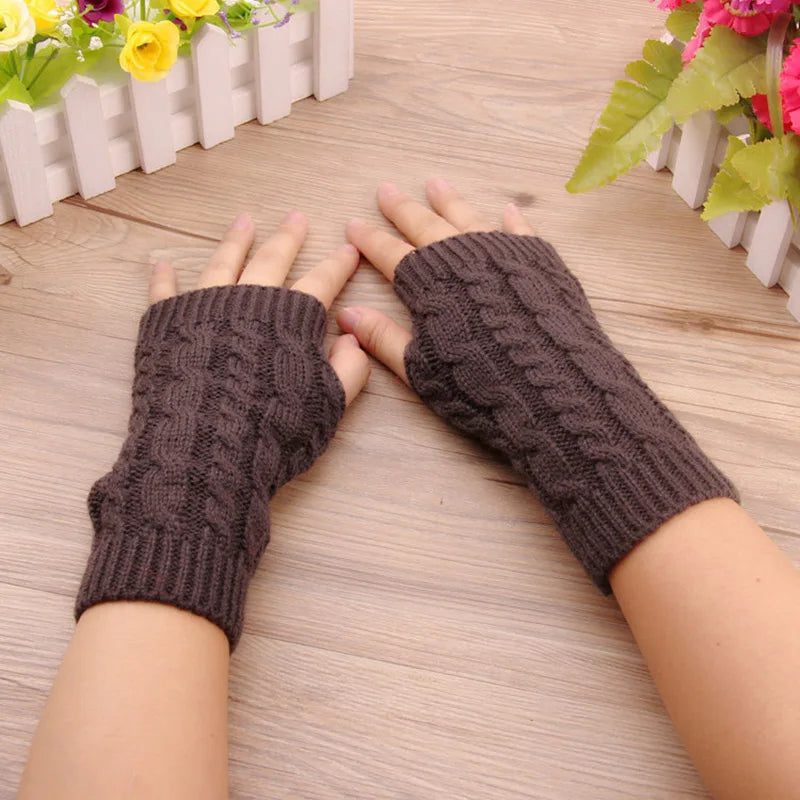 NEW Women Hand Warmer Winter Gloves Fashion Knitting Faux Wool Mitten Warm Fingerless Glove Gants Femme women gloves