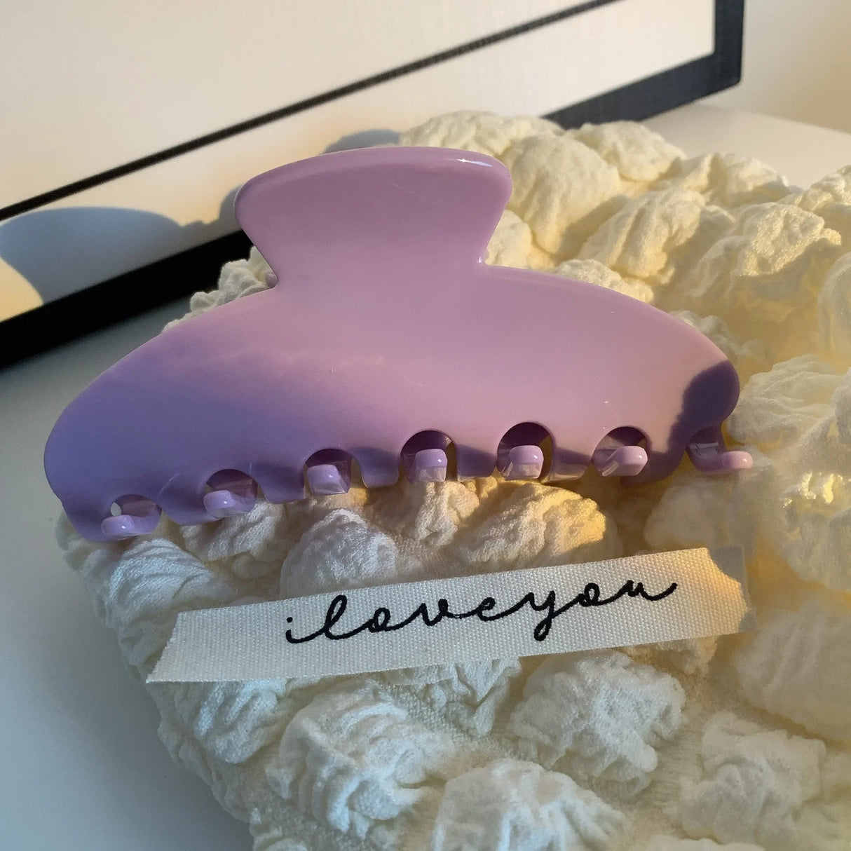 YHJ Vintage Glitter Hair Clip Acetate Claw Clip Bath Barrette Summer Crab Hair Clip Trendy Hair Clips  Hair Accessories for Wome