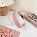 2022 Gentle Pink Womans Hairbands Girl Sweet Plush Wide Side Sponge Headband Hair Hoop Fashion Simple Solid Color Hair Accessory