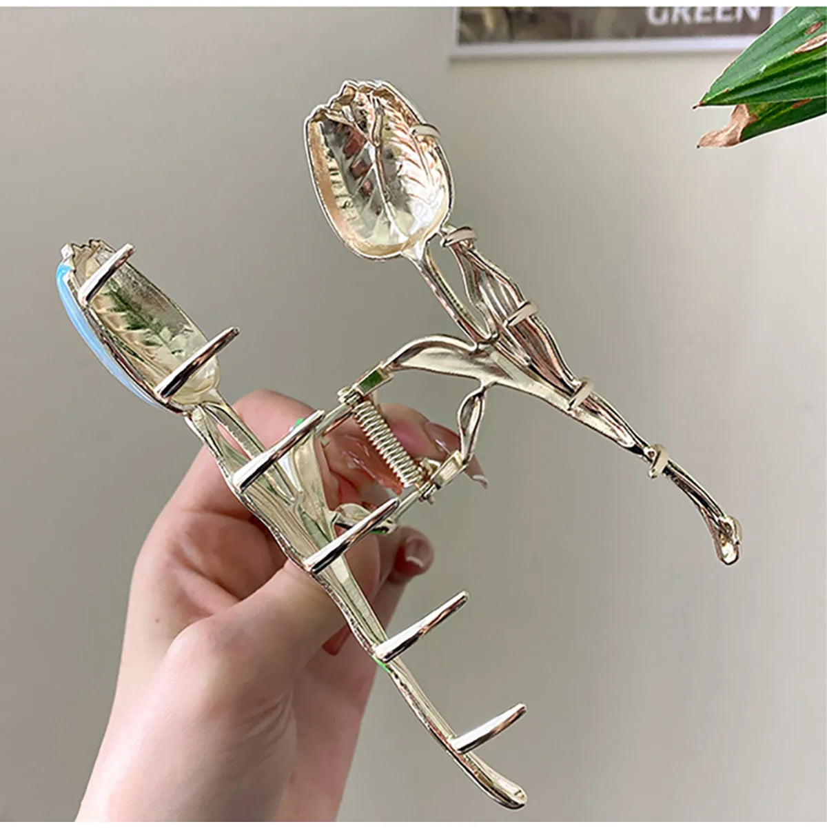 New Tulip Hair Claw Flower grace Shark Clip Headdress Vintage Ponytail Claw Clip Trendy sweet HAIR CLIP FOR GIRL Hair Jewelry
