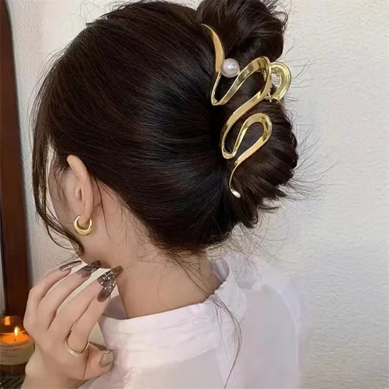 New Punk Geometric Metal Gold Silver Simple Hair Clip Claw for Women Trendy Large Crab Catches Clamp Korea Headwear Accessories