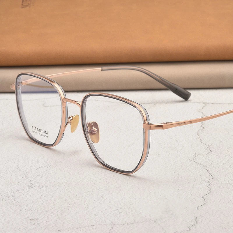 High Quality Ultralight Pure Titanium Glasses Frame for Men and Women Fashionable Retro Eyeglasses Optical Prescription Eyewear