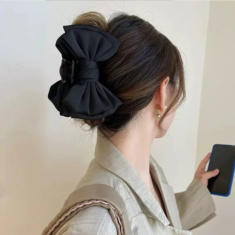Elegant Women Bow Hair Claw Clips Double-Sided Large Satin Shark Hair Claw Solid Bowknot Hairpins Barrettes Hair Accessories